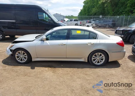 2012 Hyundai Genesis 3.8 из США, поврежденный, VIN KMHGC4DD5CU181941